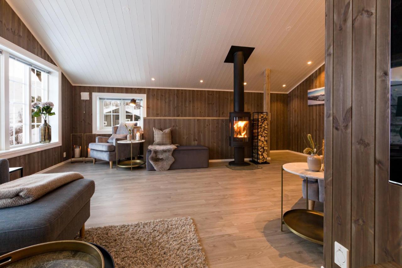 Strandafjellet Mountain Lodge Bagian luar foto